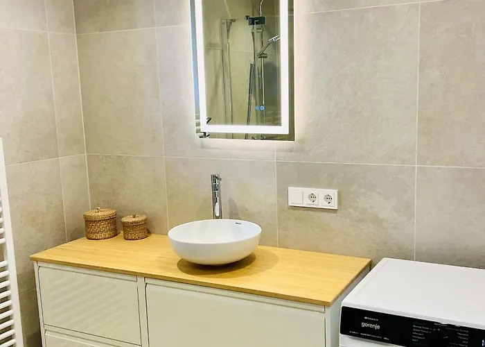 Erle 181 4 Apartment *